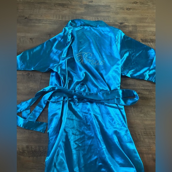 bride gown - Picture 1 of 2